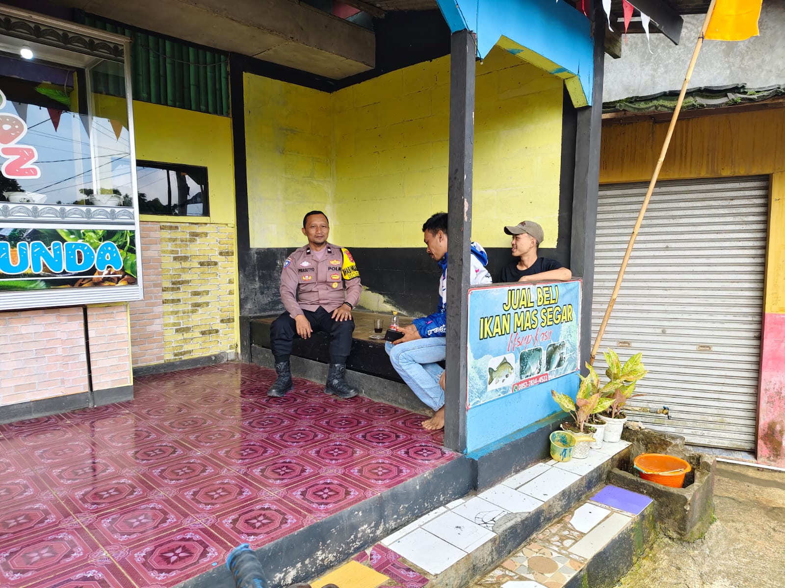 fff52194-dbaf-45e9-aabe-eb9eef6815e1